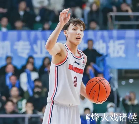 徐昕反戈爆发，郭艾伦背水一战，广东德比二番谁先崩盘？